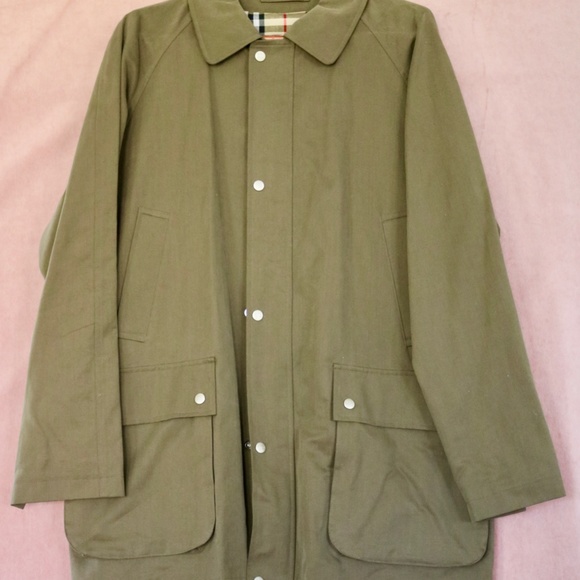 Burberry London Vintage Men's Car Coat or Hunting Jacket in Olive Green Size L - Picture 1 of 4